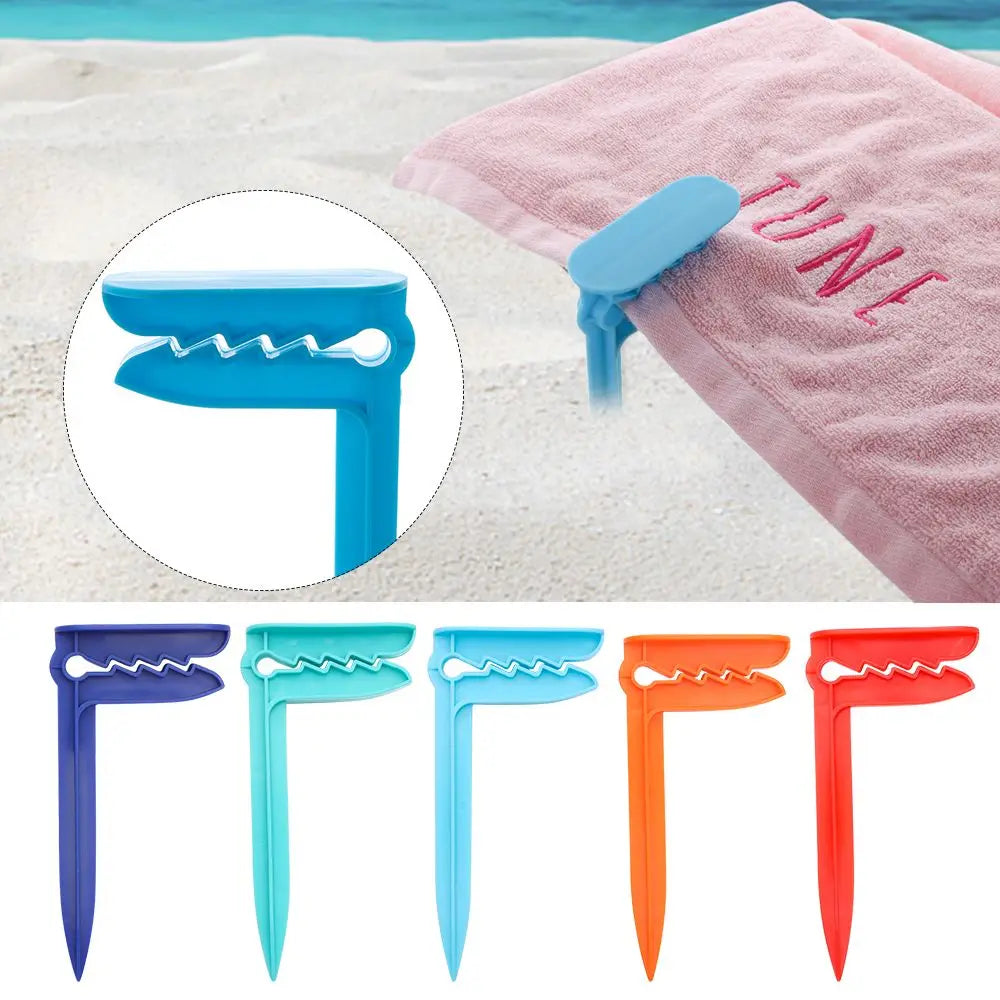 Juego de 4 pinzas multiusos: para toallas de playa, esterillas de camping, sábanas, ropa y tiendas de campaña.
